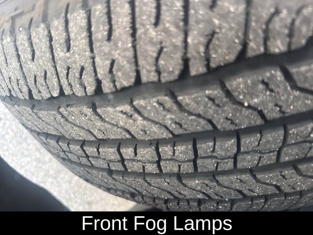 Used 2016 Chevrolet Colorado LT w/ Luxury Package, Chrome image 12