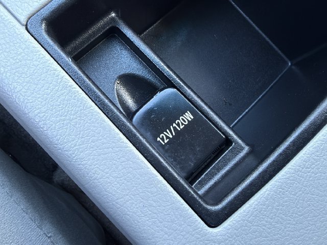 Used 2009 Toyota Camry LE FWD image 19