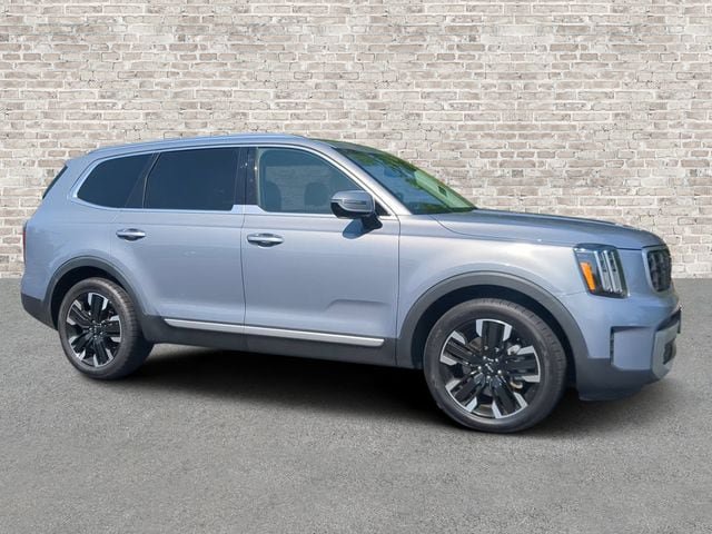 Used 2023 Kia Telluride SX