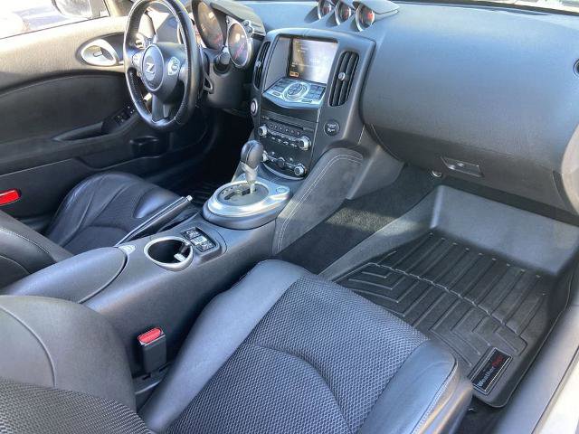Used 2018 Nissan 370Z Touring image 20