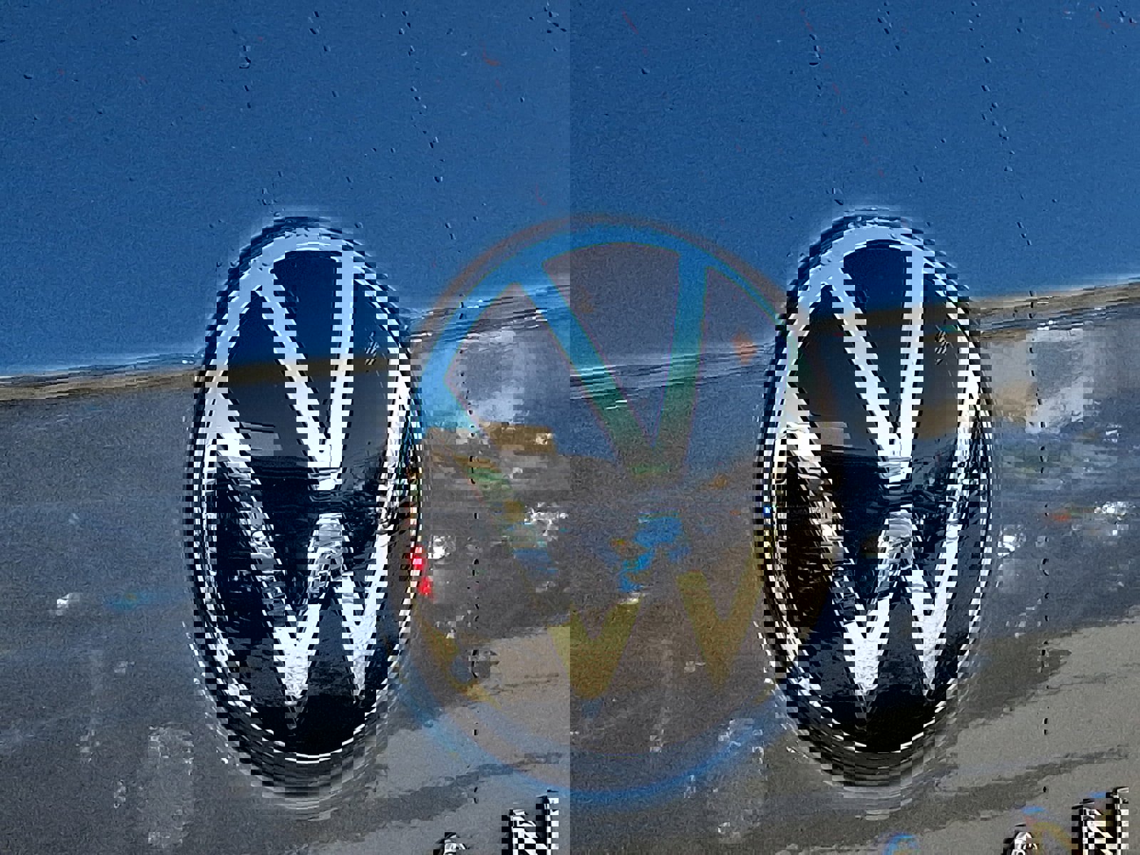 Used 2022 Volkswagen Tiguan SE image 29