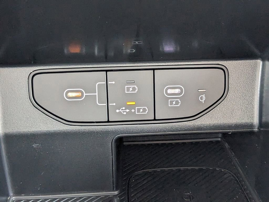 Certified 2025 Kia Sorento S AWD/4WD image 27