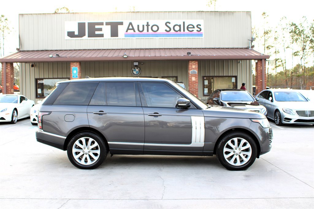 Used 2016 Land Rover Range Rover HSE image 8