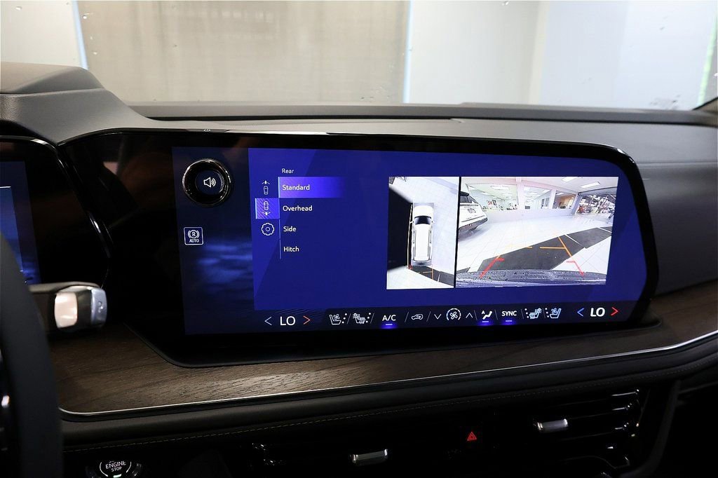 New 2026 Chevrolet Suburban High Country image 51