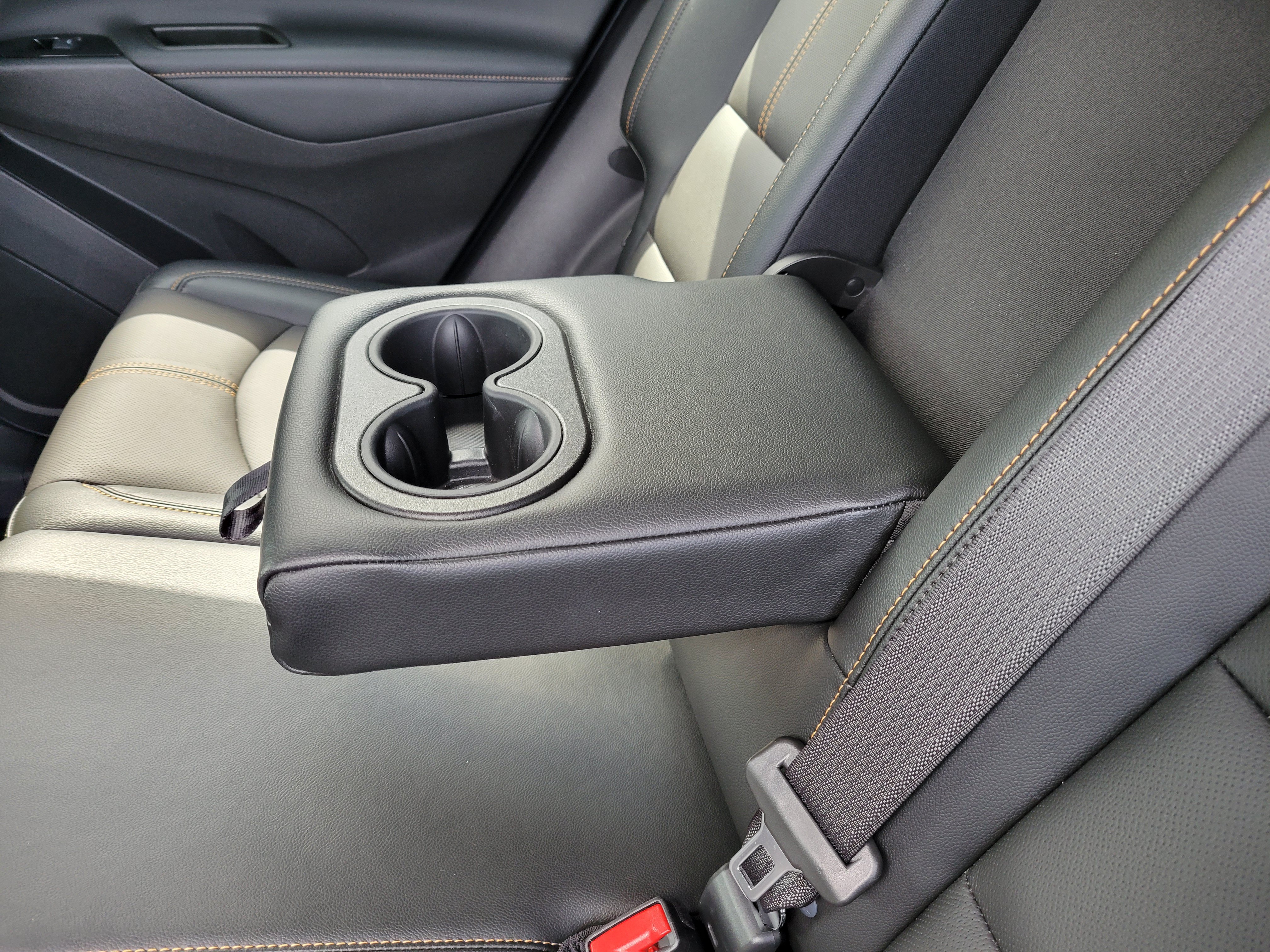 Certified 2024 Chevrolet Equinox Premier w/ LPO, Floor Liner Package FWD image 36