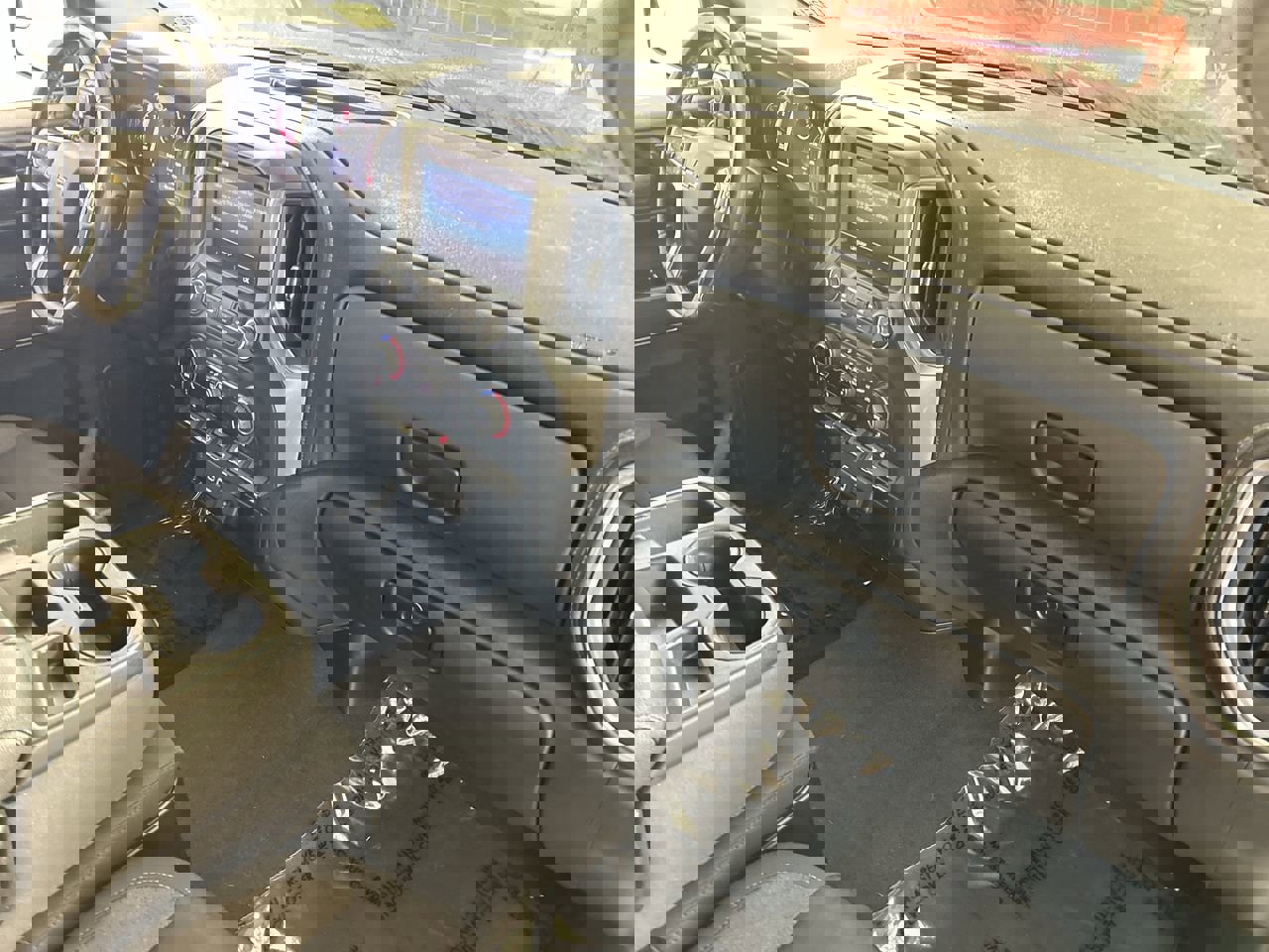 Used 2021 Chevrolet Silverado 1500 LT image 26