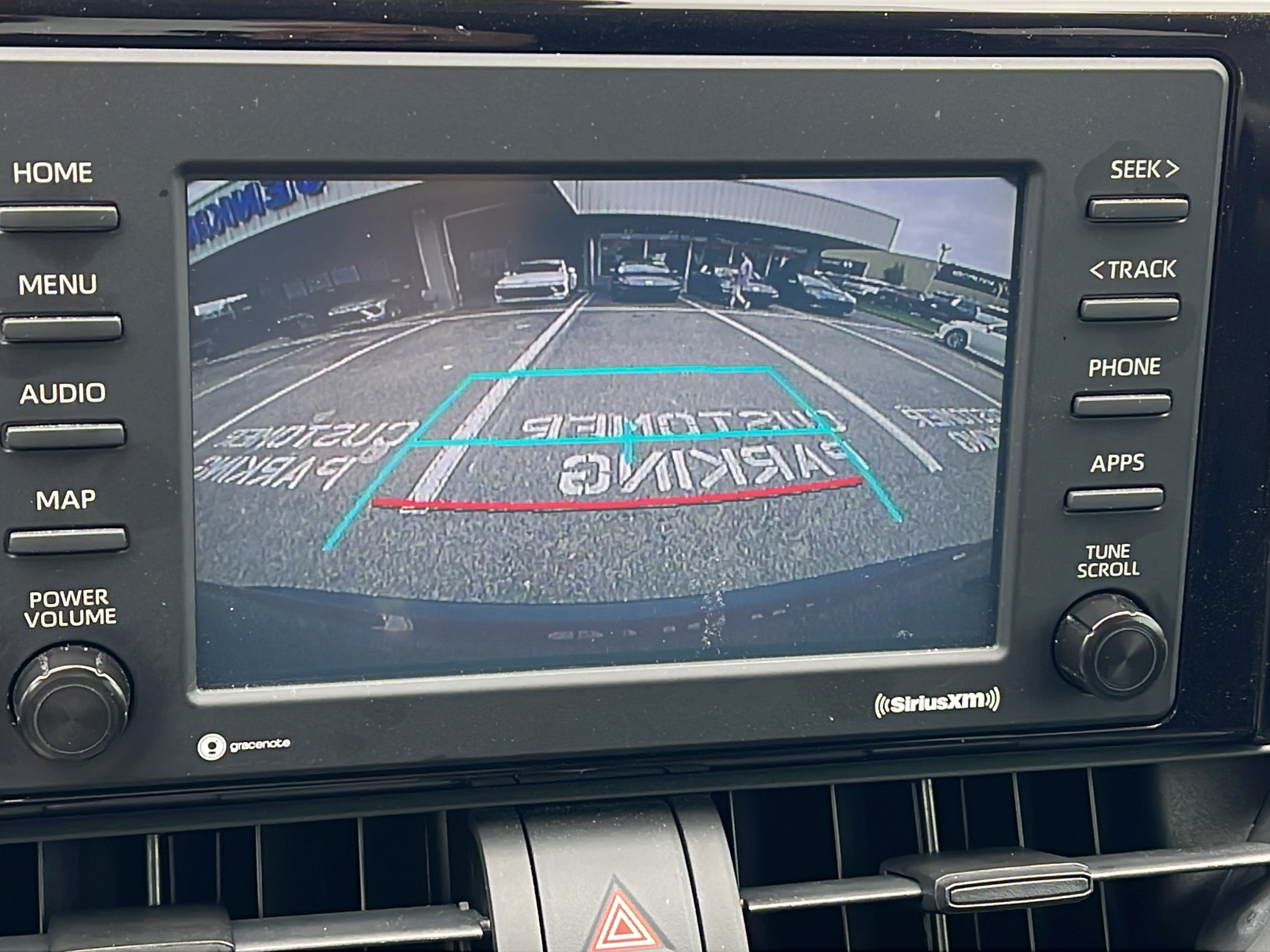 Used 2020 Toyota RAV4 LE FWD image 19