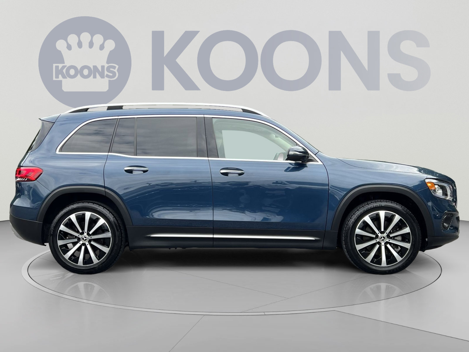 Used 2022 Mercedes-Benz GLB 250 image 12