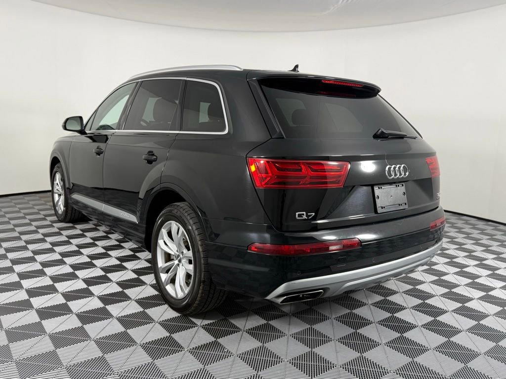 Used 2017 Audi Q7 3.0T Premium Plus AWD/4WD image 3