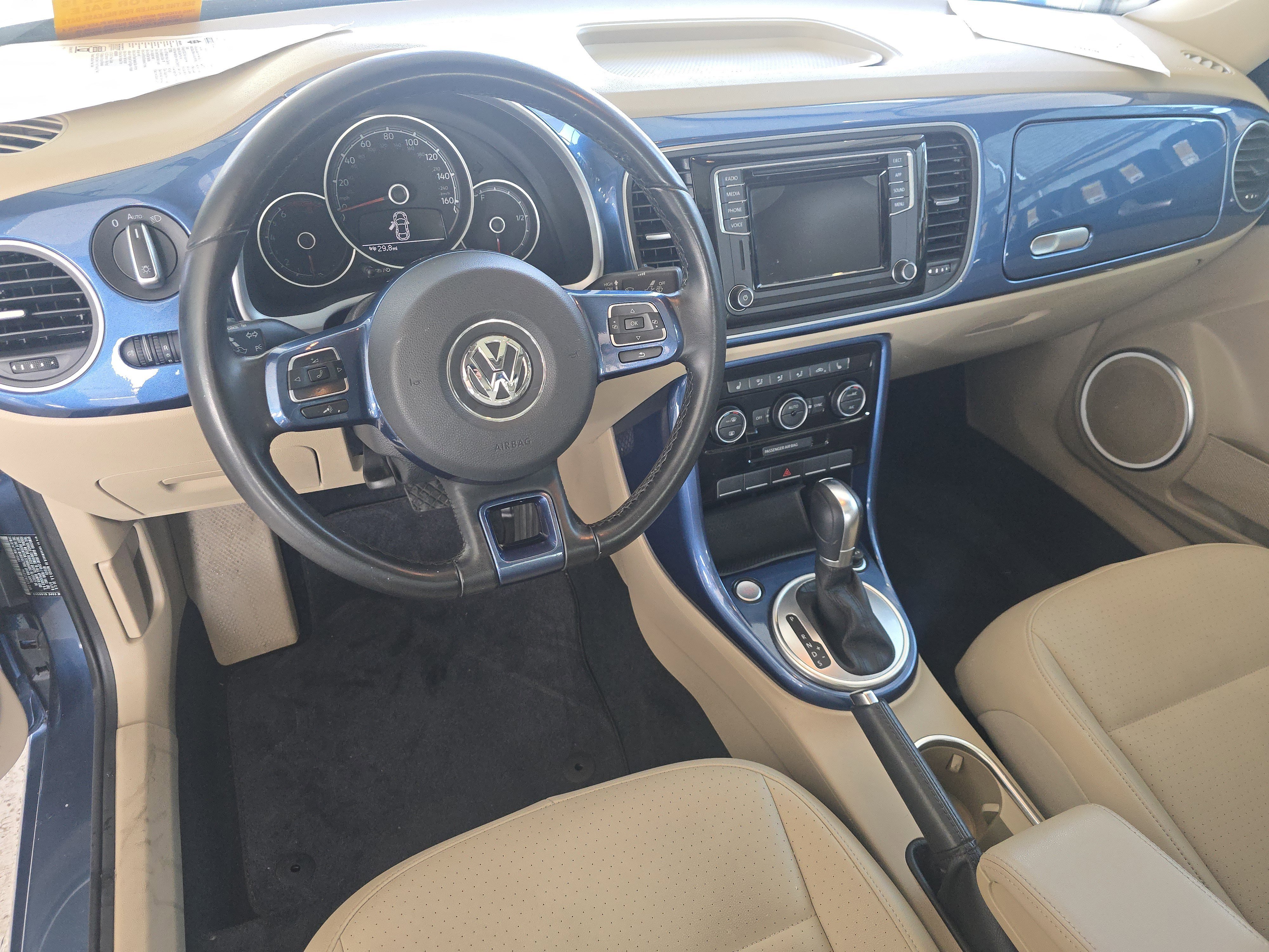 Used 2019 Volkswagen Beetle 2.0T SE image 16