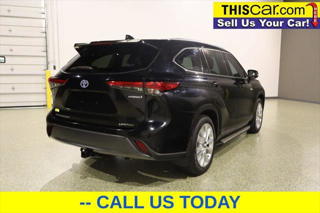 Used 2021 Toyota Highlander Limited image 7