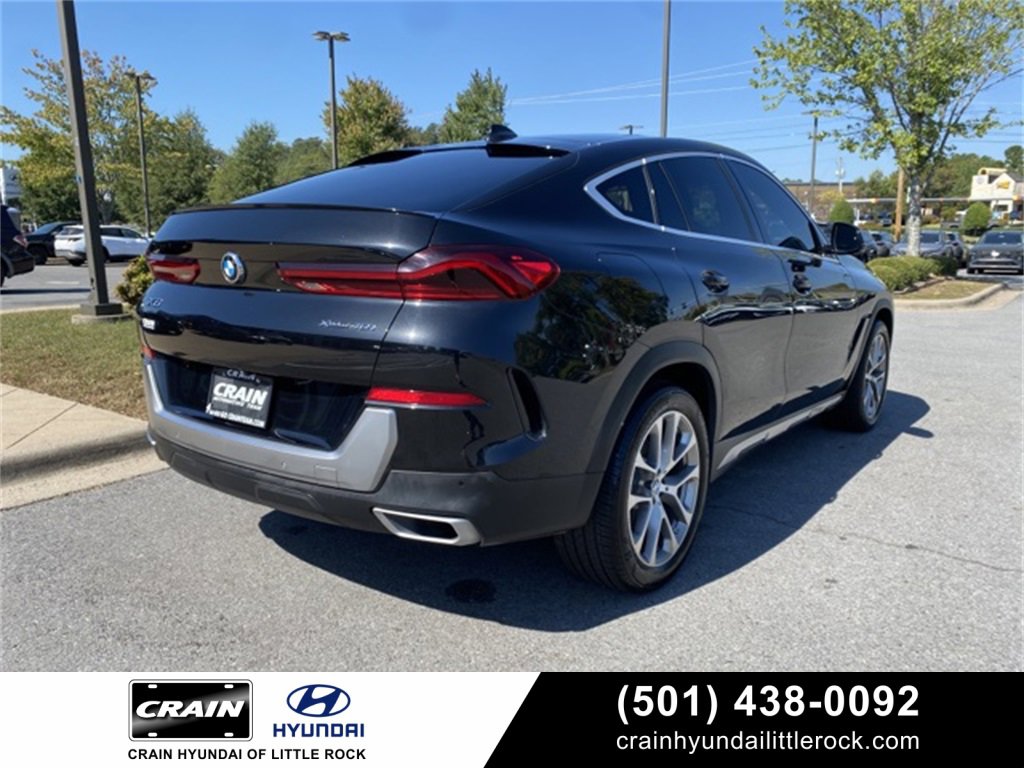 Used 2021 BMW X6 xDrive40i w/ Premium Package image 11