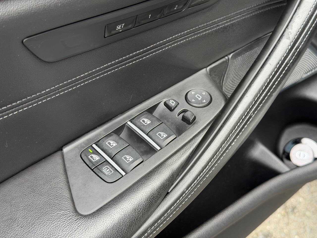Used 2019 BMW M5 w/ Executive Package image 40