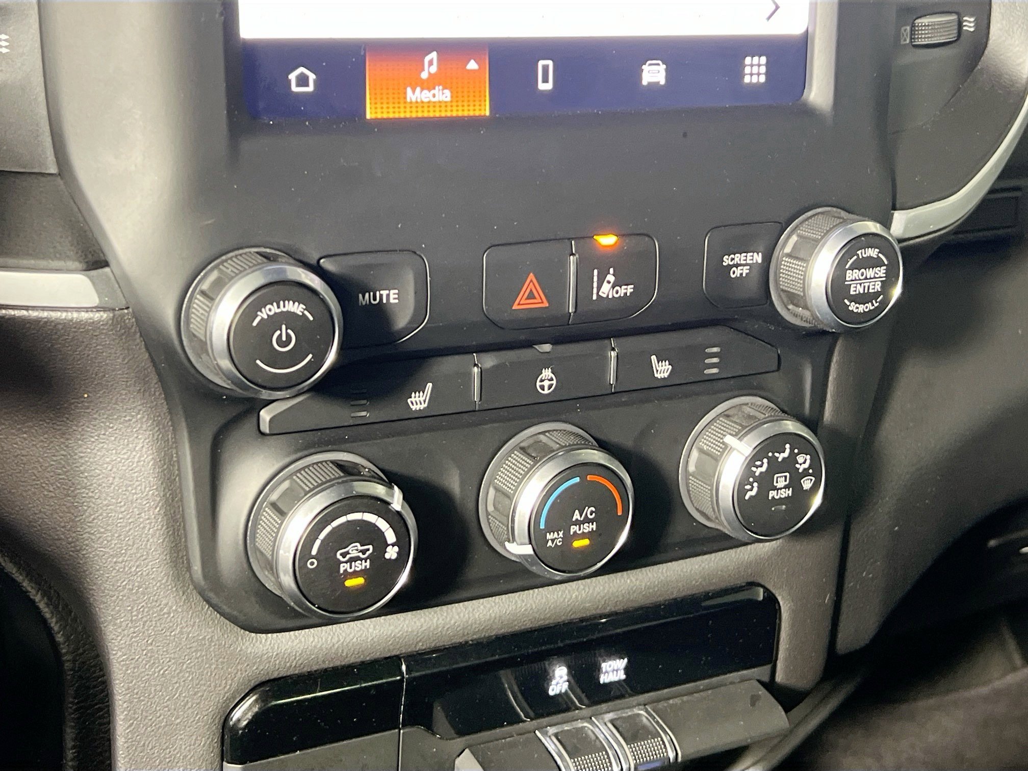 Used 2023 RAM 1500 Lone Star AWD/4WD image 27