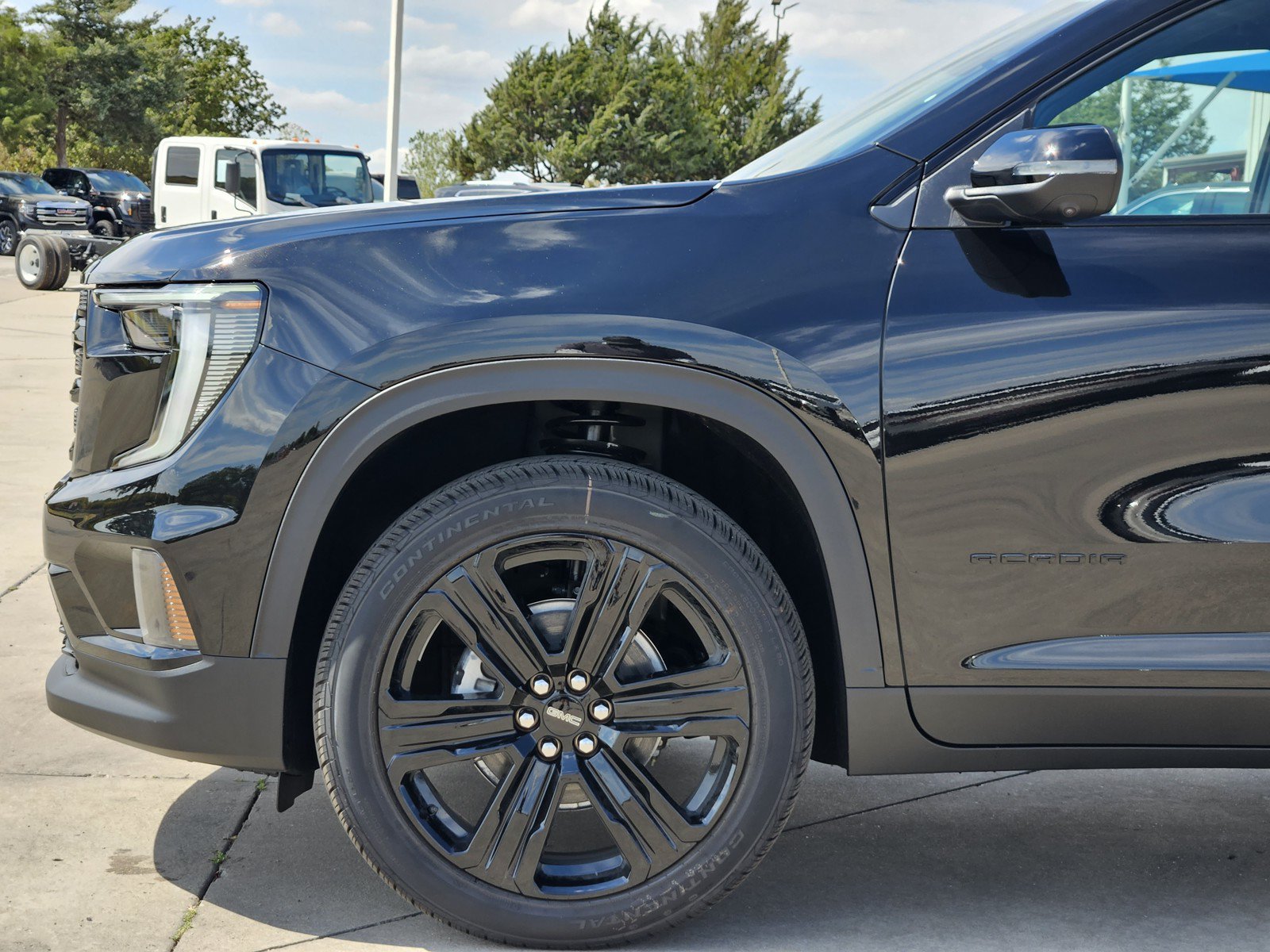 New 2027 GMC Acadia Elevation w/ Black Edition FWD image 6