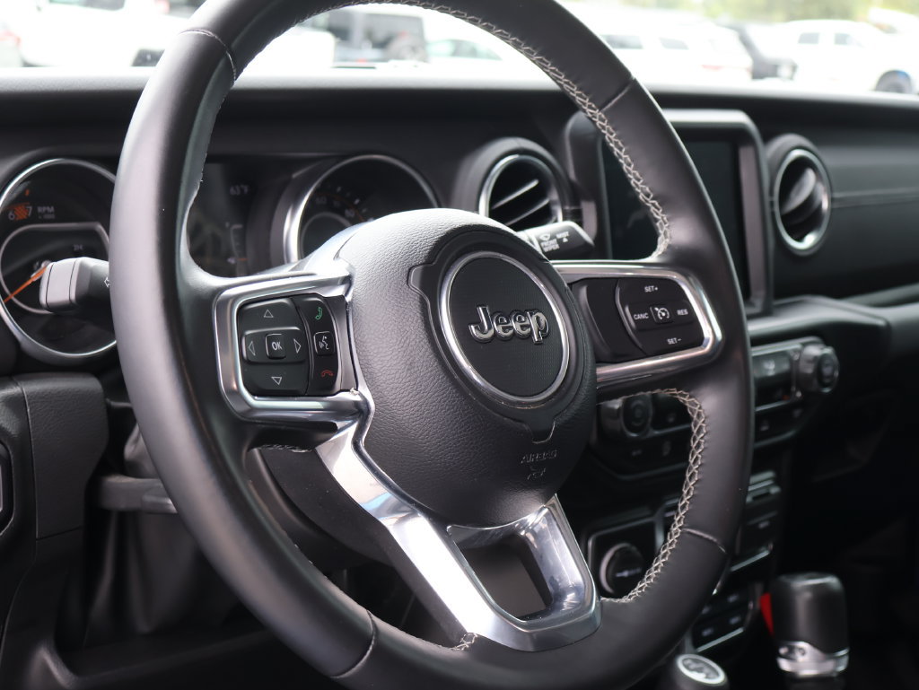 Used 2022 Jeep Wrangler Unlimited Sahara AWD/4WD image 23