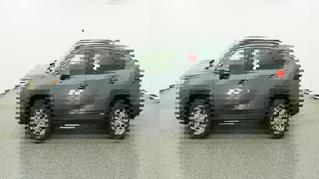 New 2025 Toyota RAV4 XLE image 3