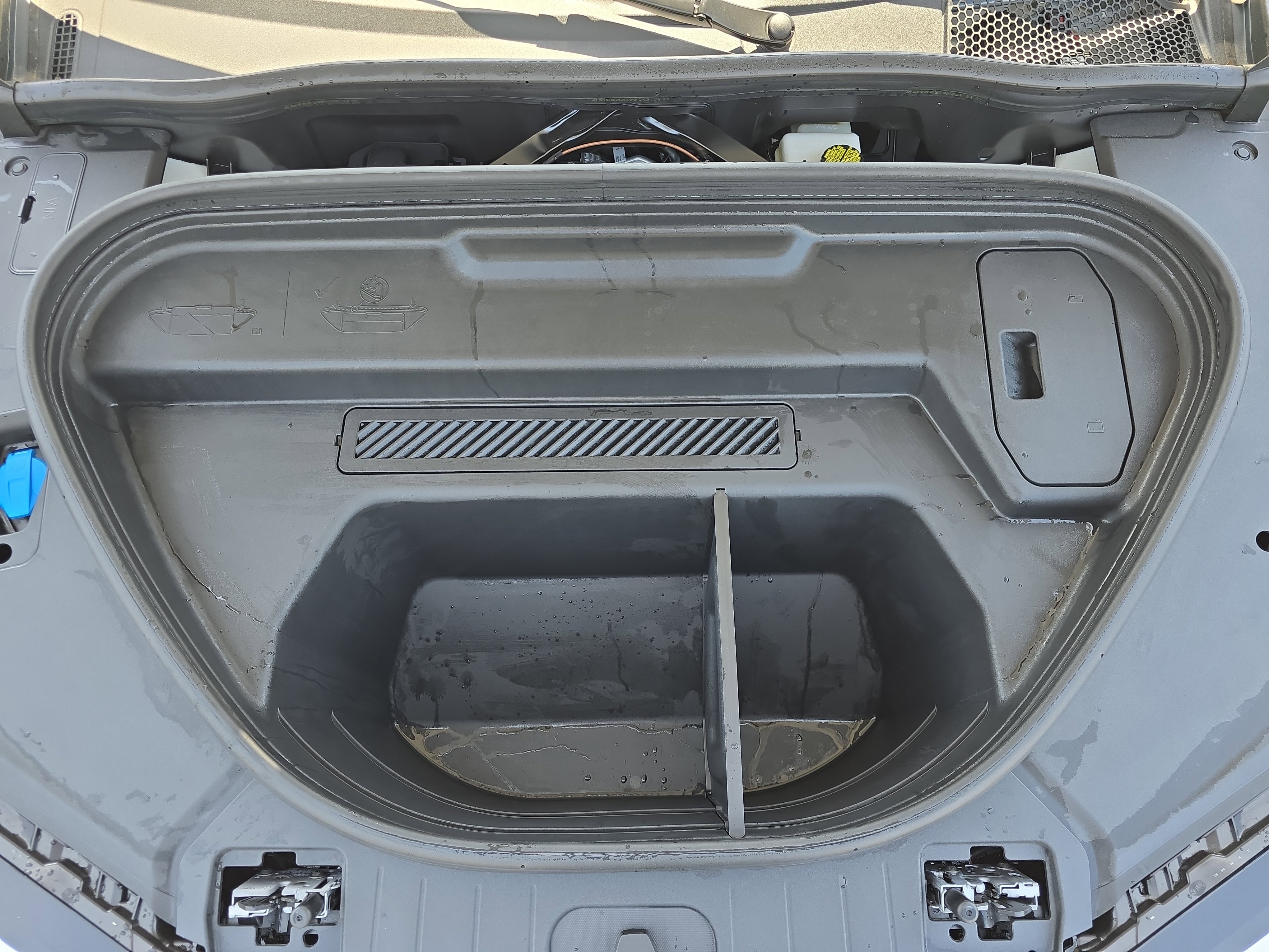 Certified 2025 Audi Q6 e-tron Premium Plus w/ Premium Plus image 30