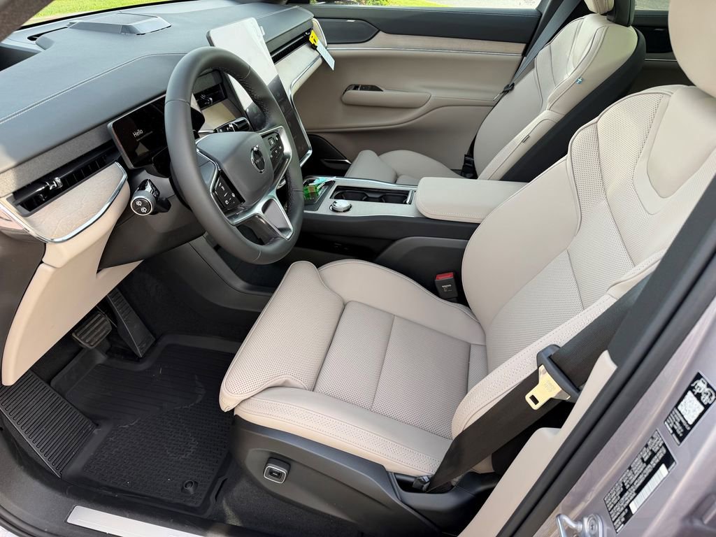 New 2026 Volvo EX90 Plus AWD/4WD image 20