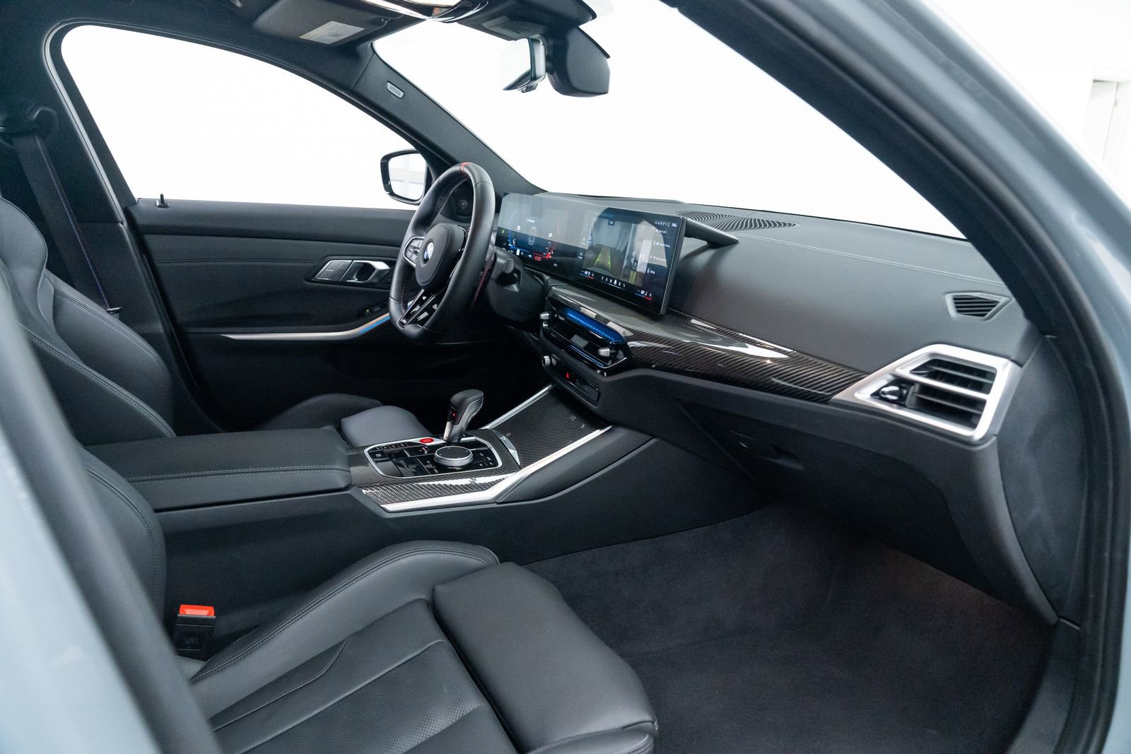 Used 2025 BMW M3 Competition image 26