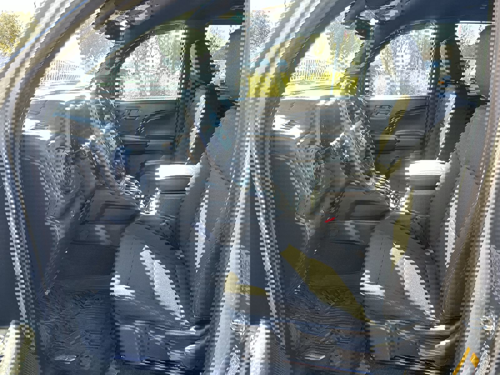 Used 2024 Chevrolet Colorado W/T w/ WT Convenience Package image 16