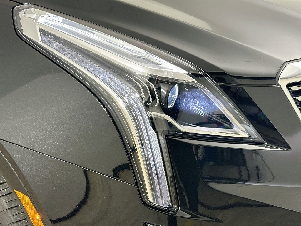 New 2026 Cadillac XT5 Premium Luxury w/ LPO, Floor Liner Package AWD/4WD image 41