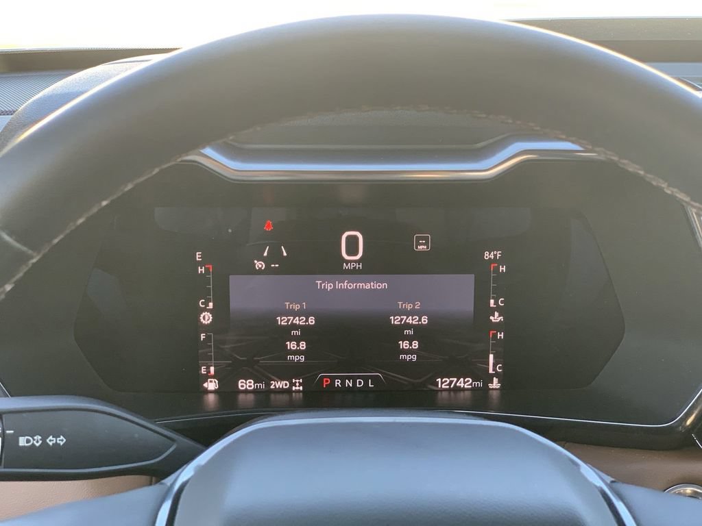 Certified 2023 GMC Canyon AT4 AWD/4WD image 9