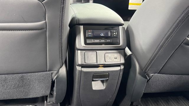 Certified 2026 Subaru Ascent Premium AWD/4WD image 41