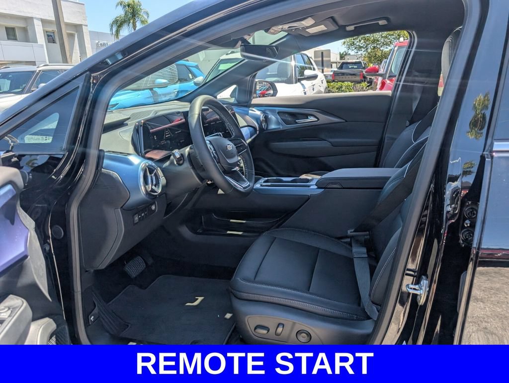 New 2026 Chevrolet Equinox EV LT w/ Convenience Package II FWD image 5
