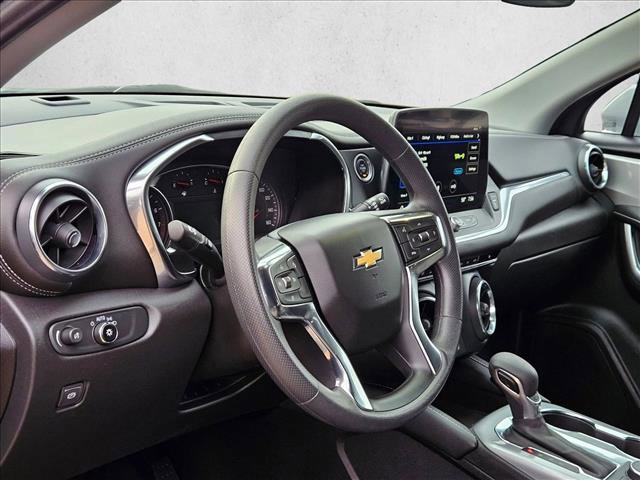 Used 2025 Chevrolet Blazer LT image 10