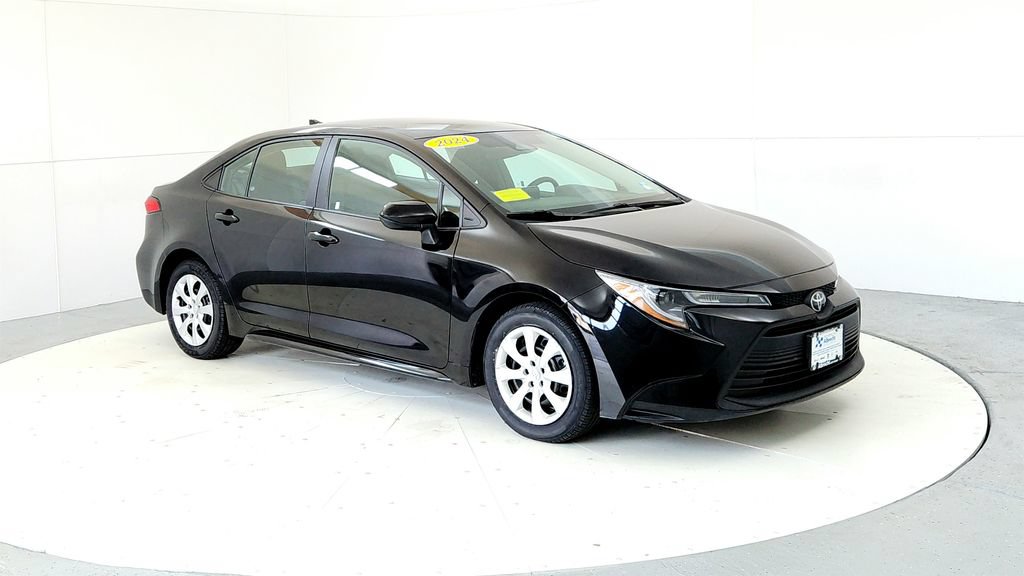 Certified 2024 Toyota Corolla LE FWD image 7