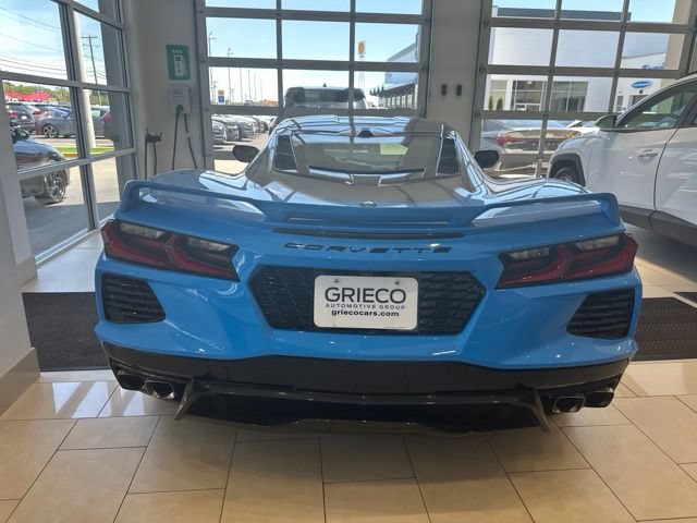 Used 2021 Chevrolet Corvette Stingray Premium Cpe w/ Z51 Performance Package RWD image 5