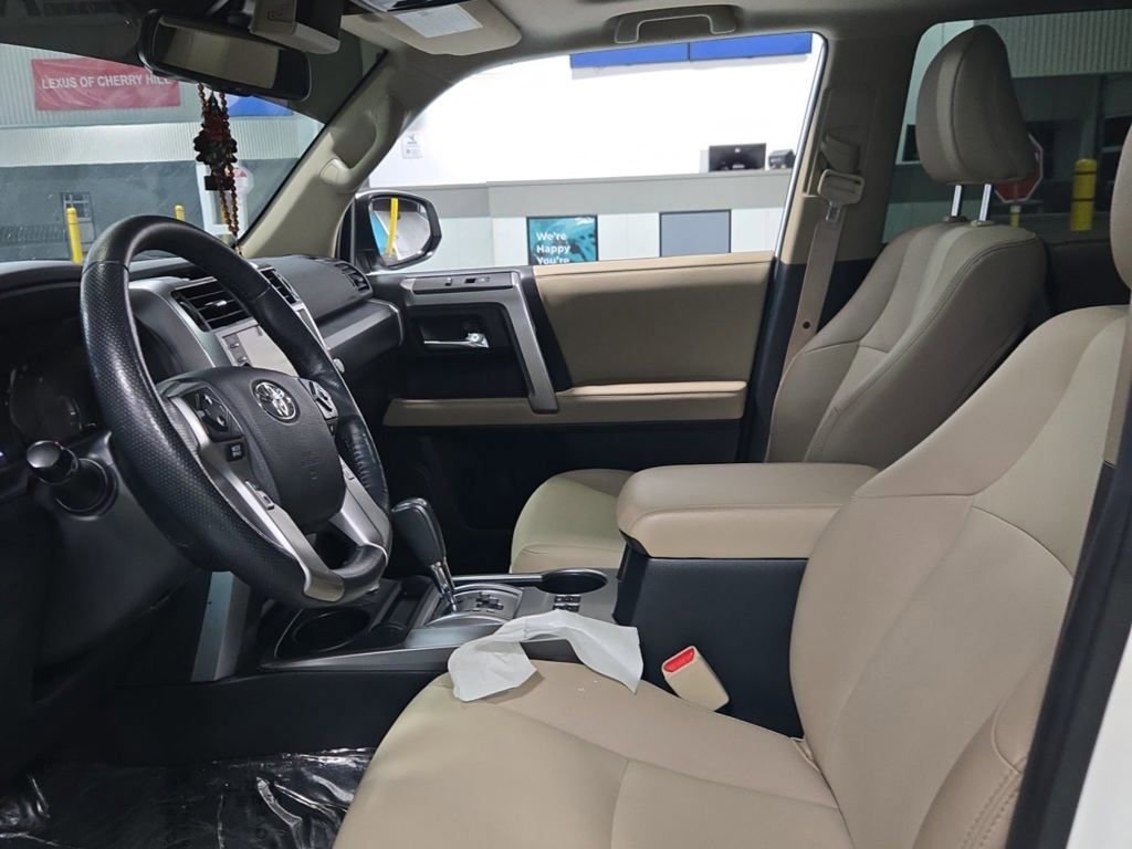 Used 2023 Toyota 4Runner SR5 Premium w/ Moonroof Package image 9