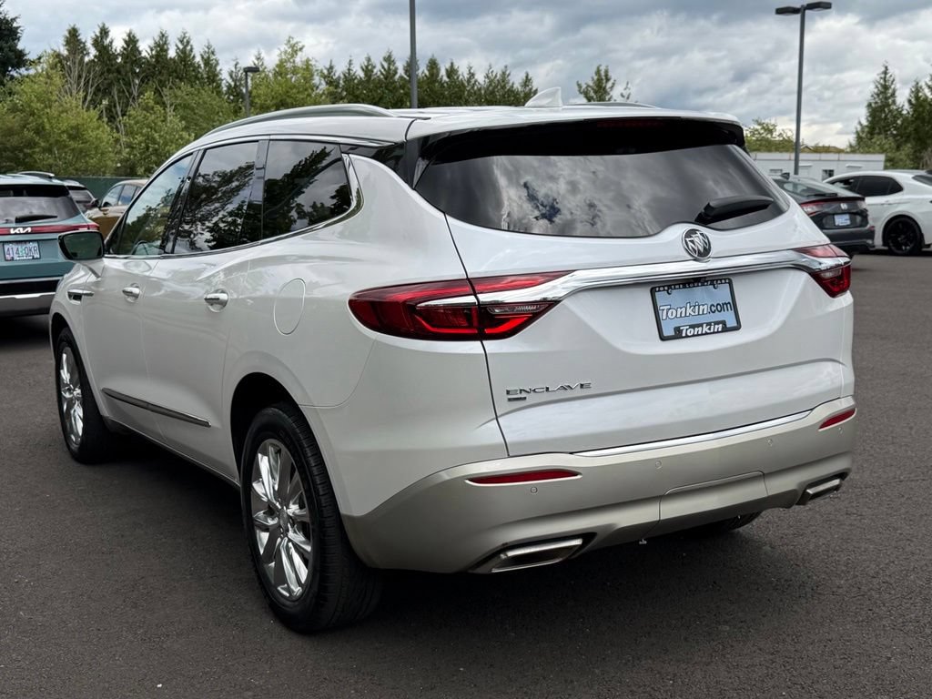 Used 2021 Buick Enclave Premium w/ Sun and Sites Package AWD/4WD image 5
