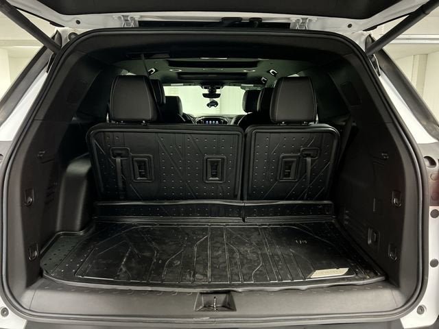 Certified 2023 Chevrolet Traverse Premier w/ Redline Edition FWD image 27