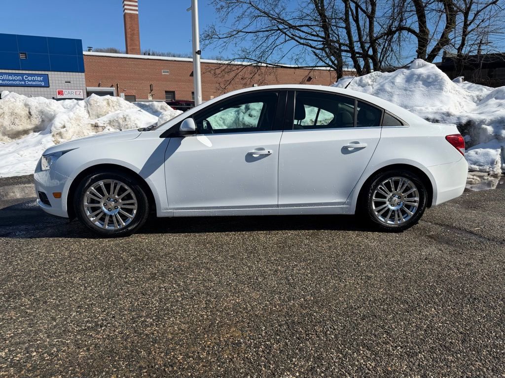 Used 2012 Chevrolet Cruze Eco image 2