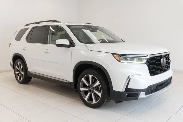 Used 2025 Honda Pilot Elite image 30