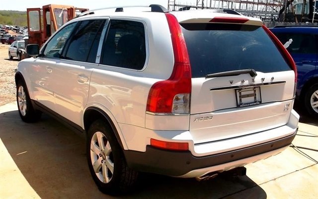 Used 2011 Volvo XC90 V8 AWD/4WD image 3