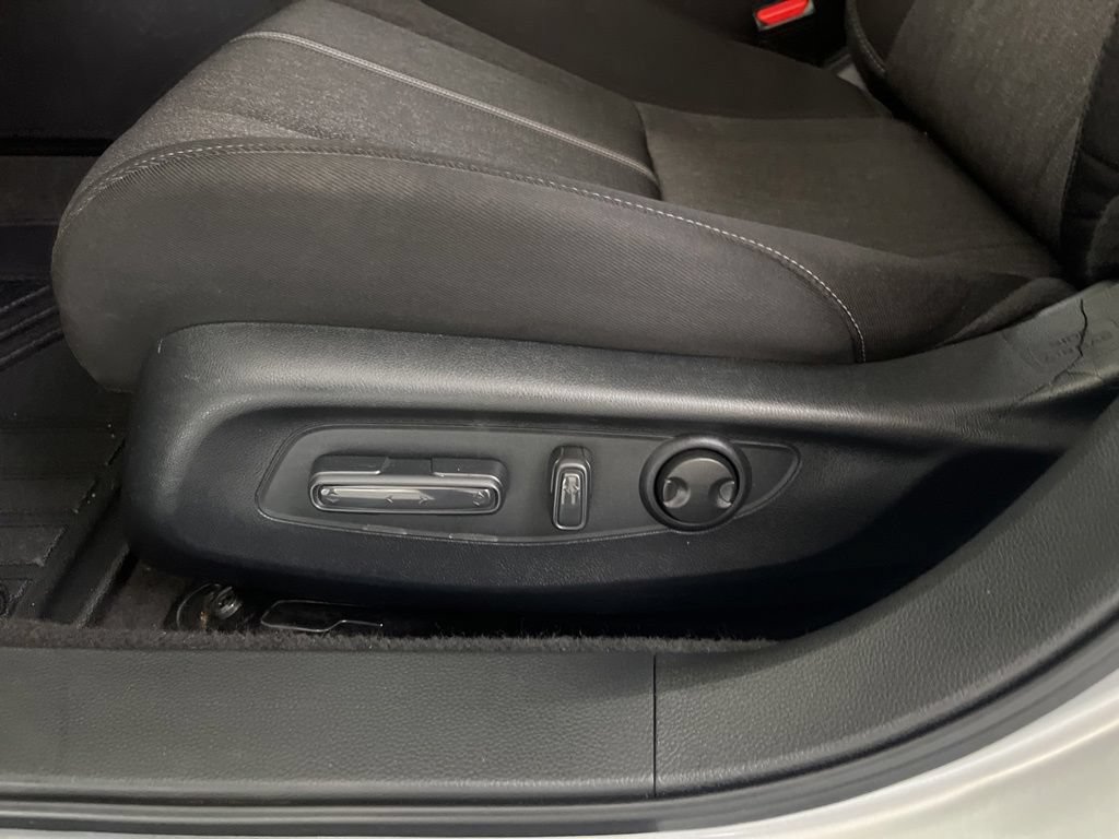 Used 2024 Honda Accord Sport image 45
