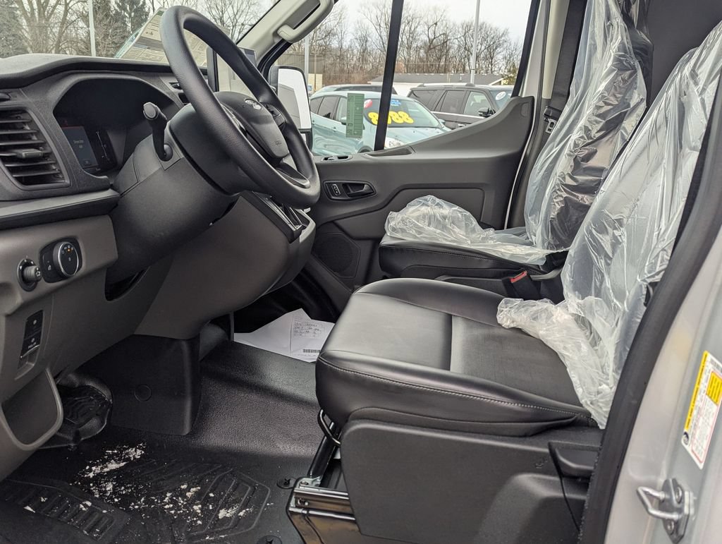 New 2026 Ford Transit 250 148 Medium Roof Extended AWD image 6