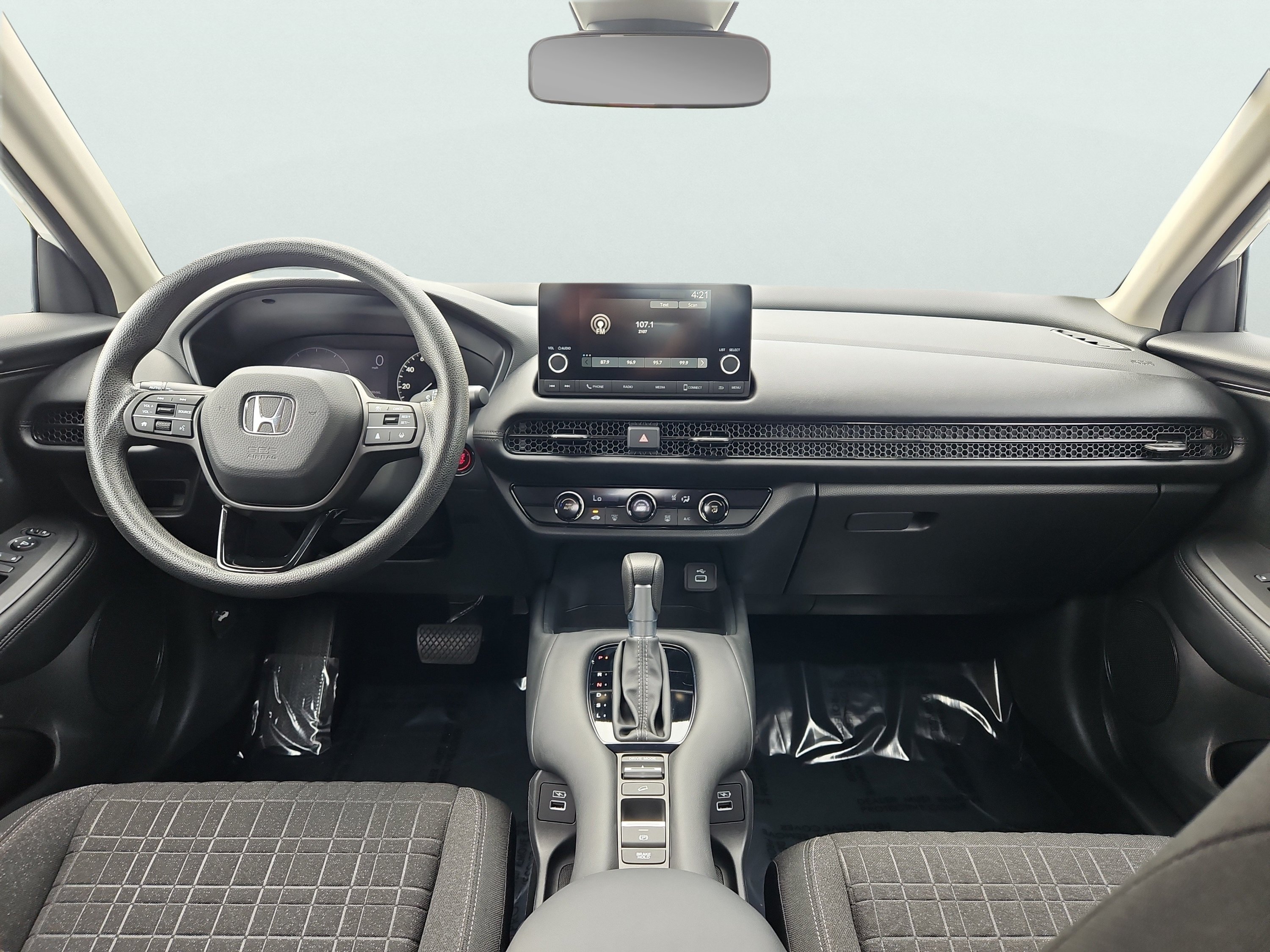 Certified 2023 Honda HR-V LX image 3