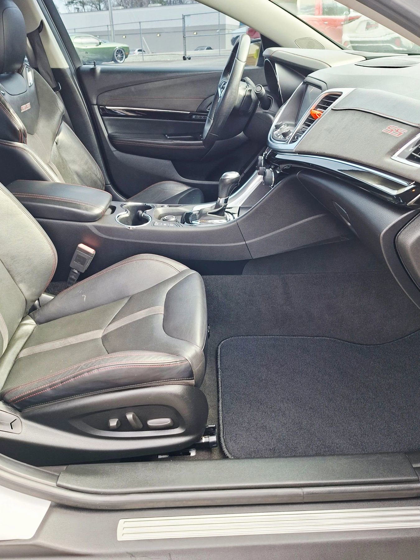 Used 2015 Chevrolet SS image 14