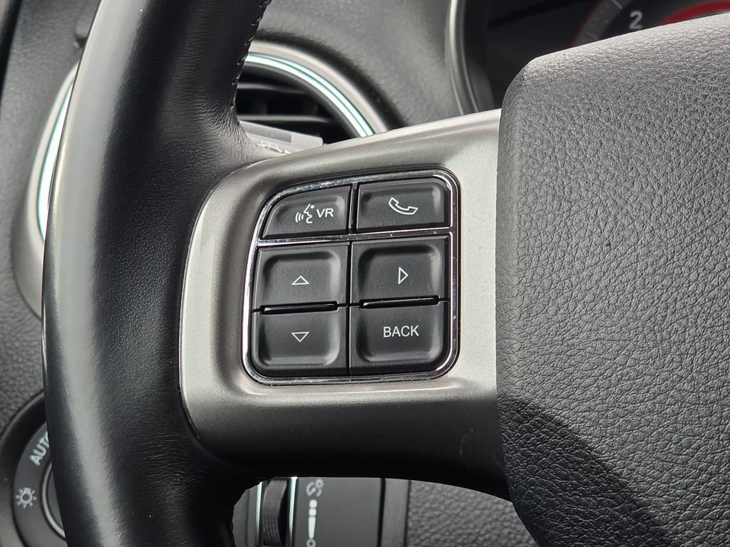 Used 2018 Dodge Journey Crossroad image 18