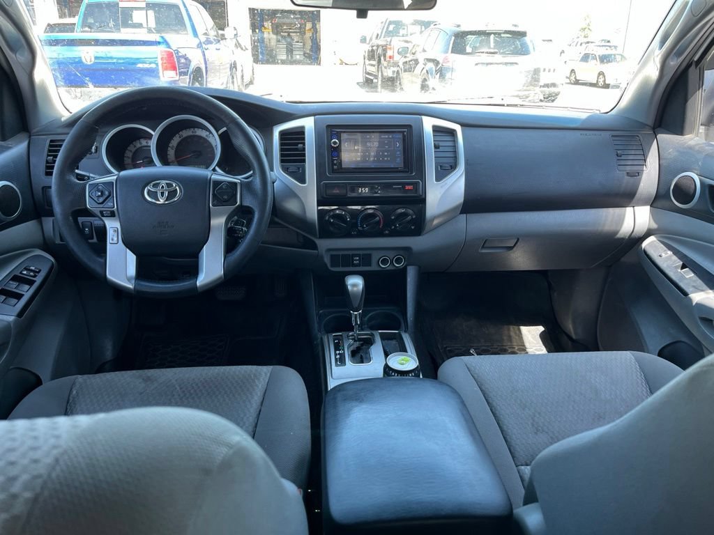 Used 2014 Toyota Tacoma PreRunner w/ SR5 Package RWD image 26
