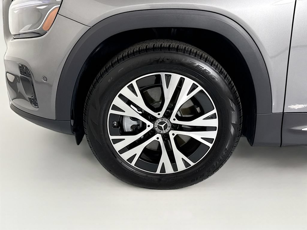 Certified 2026 Mercedes-Benz GLB 250 image 30