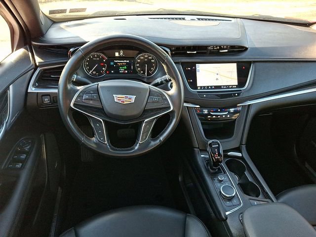 Certified 2023 Cadillac XT5 Premium Luxury AWD/4WD image 13