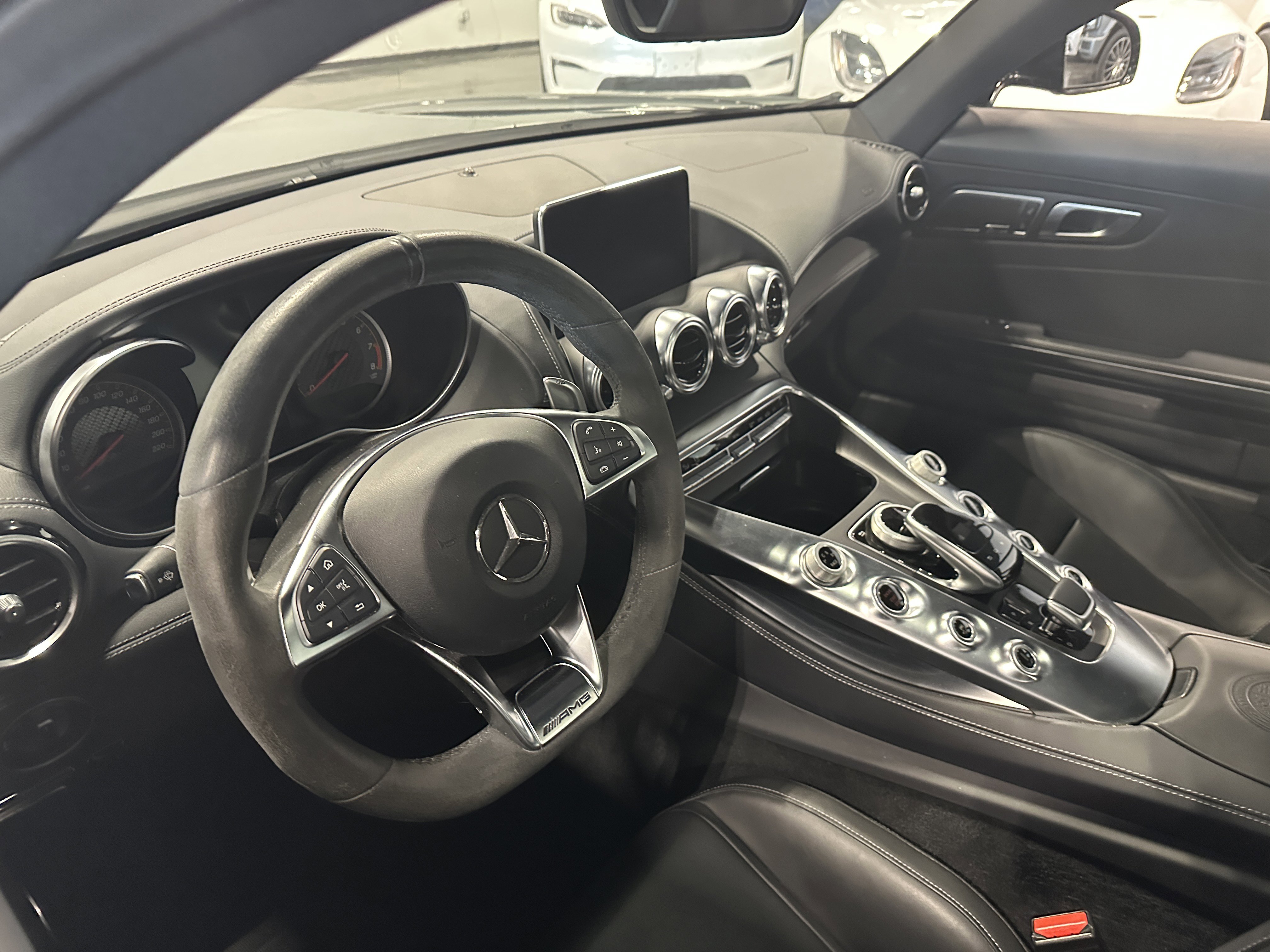 Used 2016 Mercedes-Benz AMG GT S image 6
