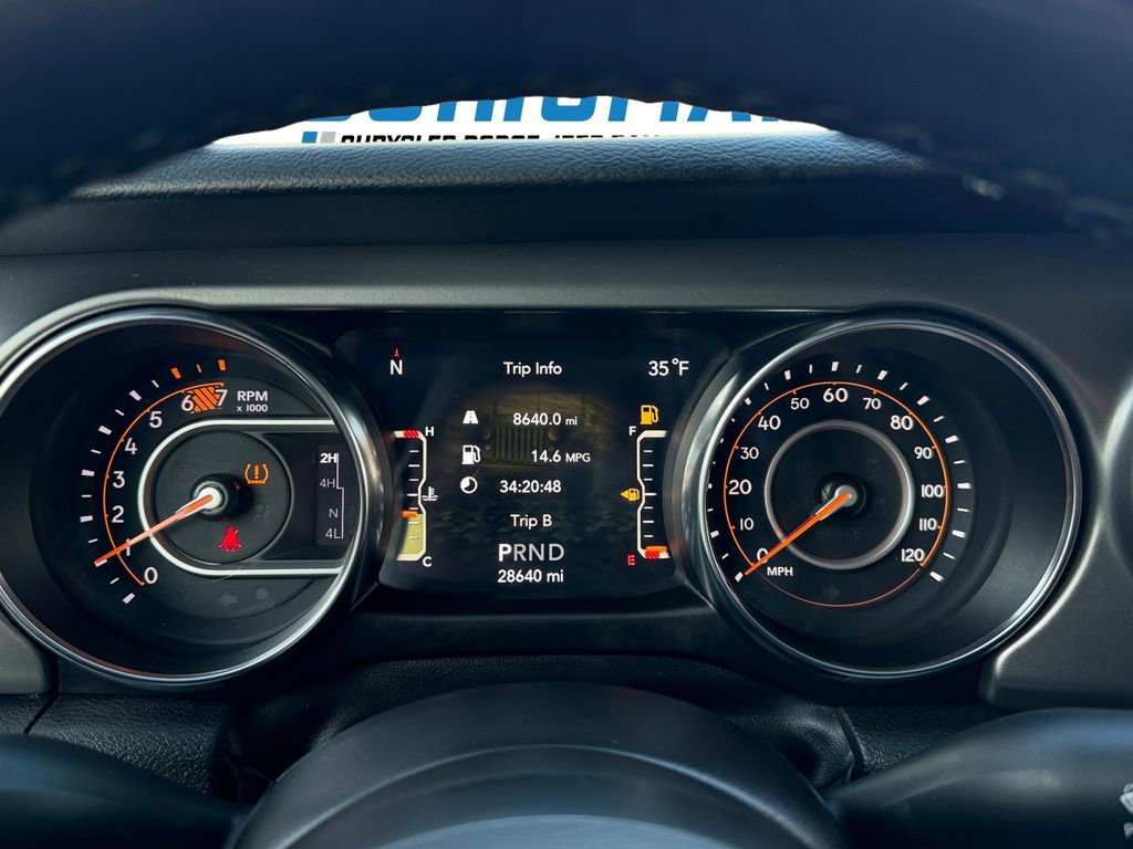 Used 2022 Jeep Wrangler Unlimited Sport image 19