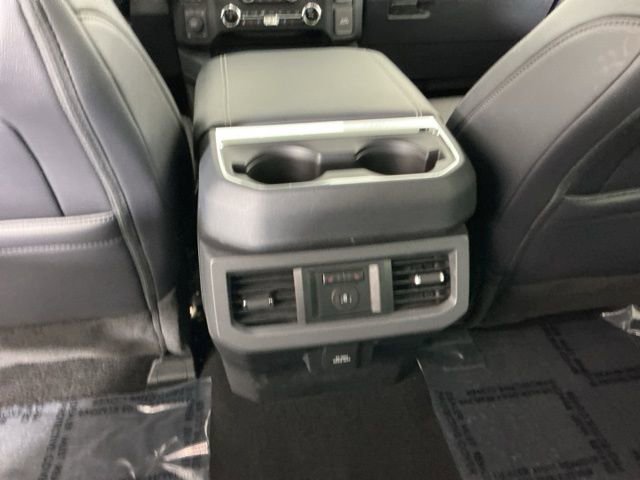 Used 2025 Ford F350 Lariat w/ Black Appearance Package AWD/4WD image 29