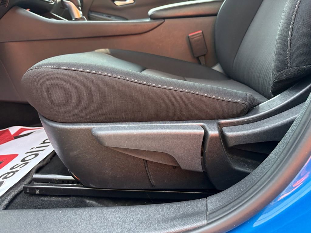 Used 2024 Nissan Sentra SV image 13